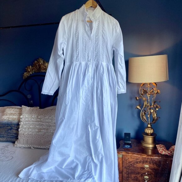 Jessica Other - Vintage White Cotton Nightdress and Robe Set